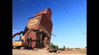 Mortlach Grain Elevator Demolition  09102011 [upl. by Reahard]