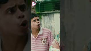 প্রেমিকার সামনে বন্ধুদের চিনতেই পারলো না banglacinema bengalimovie comedyshorts funnyshorts [upl. by Ytsrik]