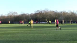 Séance entrainement football  Christian Gourcuff  Finition devant le but [upl. by Pearline]