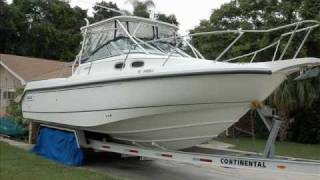 Usanauticacom  Boston Whaler 28 Conquest [upl. by Hazlip]