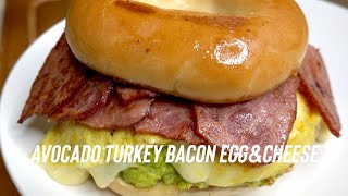 HOW TO MAKE A AVOCADO TURKEY BACON EGG amp CHEESE ON A BAGEL [upl. by Potts]