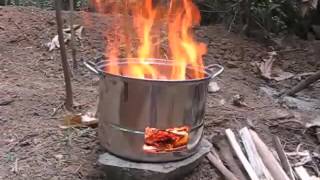 DIY Hobo Stove Afternoon Project Simple And Very Useful [upl. by Mauve]