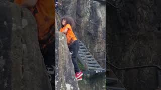 Externsteine im Teutelburger Wald Meine Kinder klettern Sommerferien holiday Urlaub [upl. by Kcirddot]