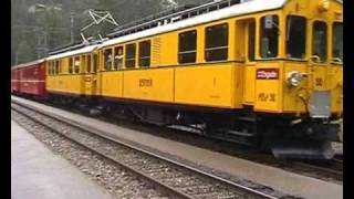 Bernina Bahn Zug mit 3 alten ABe 44 I Triebwagen fährt ab [upl. by Haslam142]