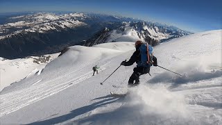 Monte Bianco 4810 m  Scialpinismo 13 giugno 2021 [upl. by Vigor]