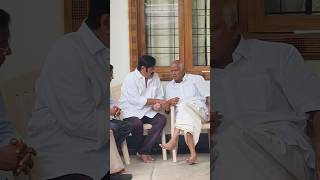 Raghu babu amp venkatesh Consoles RajendraPrasad on the demise of his daughter [upl. by West]