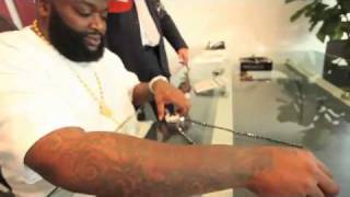 Rick Ross The Boss Spends 600000 dollars On Rolls Royce Diamonds And Jewelery From Johnny Dang [upl. by Saretta]