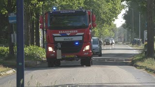 P1 WT Brandweer Oldeberkoop 026865 Naar 2 verschillende meldingen [upl. by Ylnevaeh810]