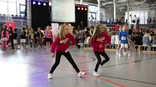 Alisa amp Marilena  Deutsche Hip Hop Meisterschaft 2013 [upl. by Neelhsa]