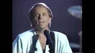 THE BEACH BOYS  California Dreamin 1986 Live [upl. by Lemkul570]