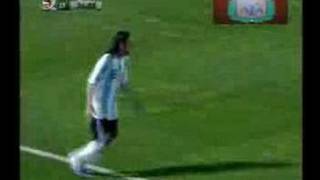 Gol de Messi a Colombia [upl. by Jeu]