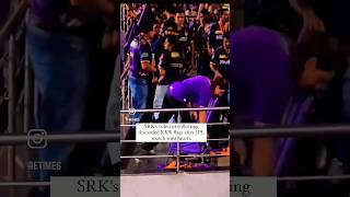 Down To Earth SRK Collecting kkr flags  srkfan srkstatus srk shahrukhan srkmashup srksongs [upl. by Aryhs]