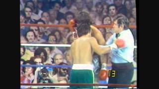 Roberto Duran Vs Zefferino Gonzalez Rds1234wmv [upl. by Olegnaleahcim814]