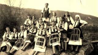 Pusteno Oro Lerinsko Oro  Пуштено или Пушчено Оро  Macedonian Folk Dance [upl. by Neila]