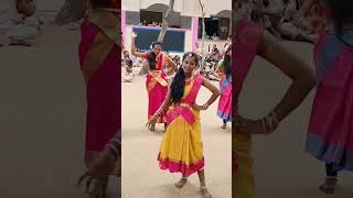 Mannu veesum vasanayum dance kalaithiruvizha folkdance nature [upl. by Sarchet396]