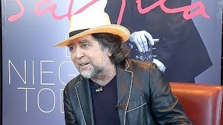 Joaquín Sabina en Uruguay vomitaba cuando leía llega el jugal del asfalto [upl. by Chatwin]