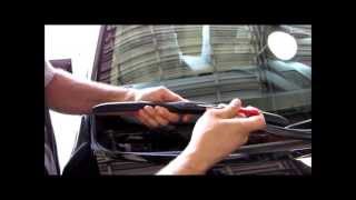 How to replace wiper blades on a 2013 Toyota Camry [upl. by Carmelo735]