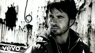 Luis Fonsi  Estoy Perdido Official Music Video [upl. by Yrogreg]