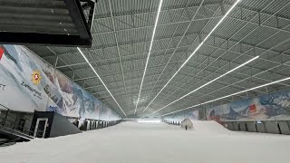 Skiënindoor kunstsneeuw piste Snowworld Antwerpen voorheen skipiste Aspen [upl. by Krasner]