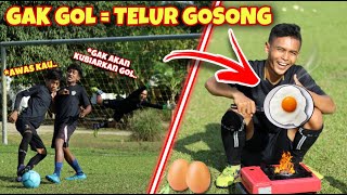 SEPAKBOLA vs CETAK GOL SEBELUM TELURMU GOSONG❗️ [upl. by Ennaillij]