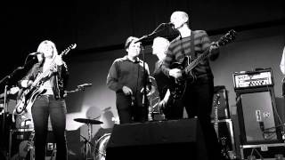 The Vaselines  Mollys Lips Live  Glasgow Art School 281114 [upl. by Franky863]