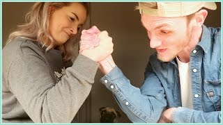 Armpje drukken met Milan ✦ JILL VLOG 799 [upl. by Lehcyar]