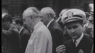 Rétro  Lannée 1946 à Paris vue par larmée américaine archives [upl. by Darcee]