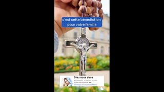 🇫🇷cest cette bénédiction pour votre famille  foi  catholique  chretien france dieu [upl. by Yenhpad]