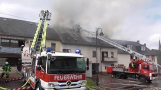 Feuerwehr Schillingen  28042017  Gebäudebrand in Thomm  Interview mit Daniel Luy [upl. by Dlonra]