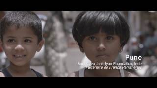 Reportage  nos actions en faveur des enfants dans le monde [upl. by Malley440]