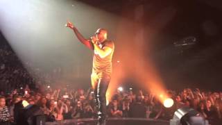 Maître Gims brisé live concert macon 2016 [upl. by Souvaine]