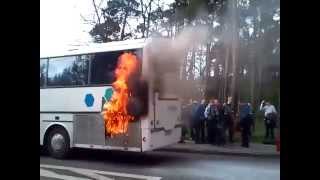 Pożar autobusu z maturzystami [upl. by Sina270]