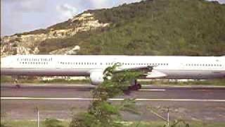 Continental B757300 Takeoff from Antigua [upl. by Ainafetse]