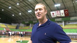 Brian Scalabrine Black Mamba vs White Mamba [upl. by Bunder]