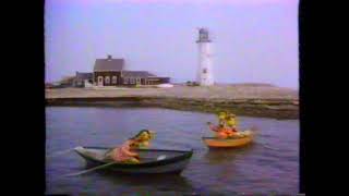 1981 Toys R Us quotWhen you think of toys think of Toys R Usquot TV Commercial [upl. by Aliehs409]