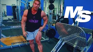 Jay Cutlers Training Tips How To Do A Leg Press Correctly [upl. by Maiga280]