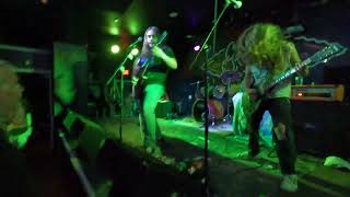 Roots bloody Roots cover and Divided we fall played with a new chorus [upl. by Eiryt]