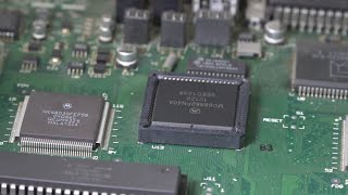 Motorola MC68882FN40A Floating Point Coprocessor Unit FPU Unboxing and Test [upl. by Issac]