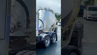 kw nz nztravel trucking matakana firth semitruck [upl. by Kilah]