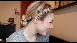 Tuto Coiffure Cheveux Attaches  Parfait quand il pleut [upl. by Sicnarf449]