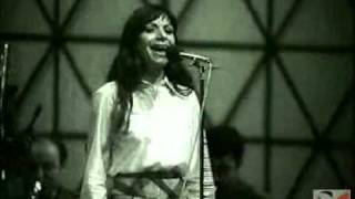 Ne festivalin e 11te te Kenges 1972 ShqipëriaAlbania  Festival canzone albanese [upl. by Relyhcs]