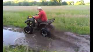 Quad ATV 150cc w naturalnym środowisku [upl. by Eannej]