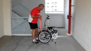 How to fold and roll a foldable bike Dahon or Tern [upl. by Perlman]