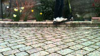 faire un slide en trotinette freestyle [upl. by Allerus]