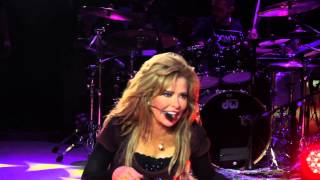 Gloria Trevi  La Papa sin Catsup En Vivo [upl. by Utta]