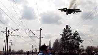 Awesome Low Pass of Ukrainian Mig29 over Slovyansk Ukraine Crisis [upl. by Ytok]