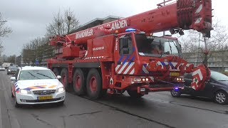 BRANDWEER KRAAN Brandweer Haaglanden met Kraan onderweg naar een melding in Rotterdam [upl. by Dera]