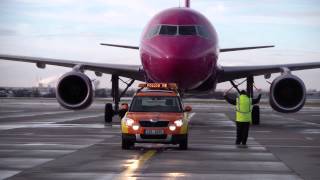 Airbus A320 WiZZ Air  Marshalling to gate [upl. by Helbonnah]