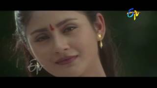 Ide Naa Modati Premalekha Telugu Movie  Rimmi Sen Introduction Scene  Jayaram  Rimmi  ETV Cinema [upl. by Erastatus]