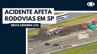 Acidentes na Dutra e Anchieta afetam trânsito de São Paulo [upl. by Tedman324]